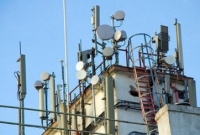 ‘ক্যানসারের কারণ’ মোবাইল টাওয়ার সরাতে বলল সুপ্রিম কোর্ট