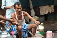  মেয়ের বিয়েতে দেড় কোটি টাকার যৌতুক  দিয়েছেন এই চাওয়ালা!