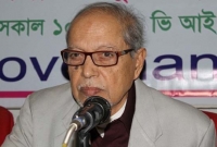 কে বড় মমতা না মোদি? জানতে চান বি চৌধুরী