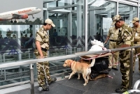 বিমান হাইজ্যাকের আশঙ্কা, হাই অ্যালার্ট মুম্বই, চেন্নাই হায়দরাবাদ এয়ারপোর্টে