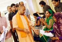 তিন তালাক মহিলাদের বস্ত্র হরণের সমতুল্য : আদিত্যনাথ