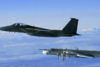  মার্কিন আকাশে রুশ বোমারু বিমানের অনুপ্রবেশ