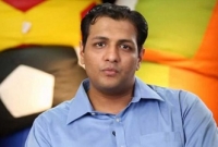 বিতরণ কর্মী থেকে কোটিপতি!