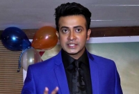 সাংবাদিকদের কাছে নানা অভিযোগের জবাব দিলেন শাকিব খান