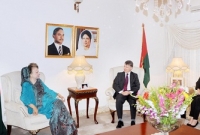  খালেদা জিয়ার সঙ্গে ব্রিটিশ পররাষ্ট্র কর্মকর্তার সাক্ষাৎ