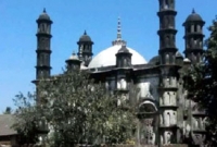 মিয়ানমারে প্রাচীন মসজিদে আগুন দিয়েছে চরমপন্থীরা