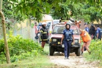 অপারেশন 'ঈগল হান্ট' স্থগিত, সকালে আবার শুরু হবে