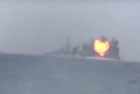 বিস্ফোরকপূর্ণ শত্রু জাহাজ বিধ্বস্ত করল সৌদি আরব