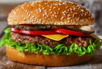 বিশ্বের সবচেয়ে দামি বার্গার!