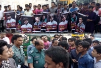 শাকিব খানের ভক্তদের মিছিলে পুলিশের বাধা!