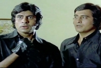 বিনোদ খান্নার মৃত্যু সংবাদ পেয়ে আজ এটাই করলেন অমিতাভ!