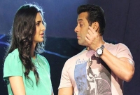 ক্যাটরিনাকে সালমানের ‘হাই’