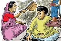 জামাইকে বাঁশ দিয়ে বেধড়ক পেটালেন শাশুড়ি!