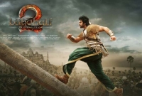 বক্স অফিসের সব রেকর্ড ভেঙে দুর্বার গতিতে ছুটছে  'বাহুবলী-টু'