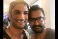 নাকফুল পরছেন আমির!