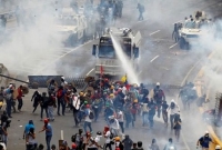 ভেনেজুয়েলায় সরকারবিরোধী বিক্ষোভে নিহত ৩০