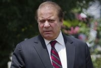 প্রধানমন্ত্রীর বিরুদ্ধেই এফআইআর!