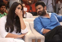 যার সাথে বিয়ের পিঁড়িতে বসছেন ‘বাহুবলী’র প্রভাস!