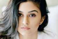 সুখে থাকতে যে ছয়টি  বিষয় কখনও প্রকাশ্যে আনবেন না!