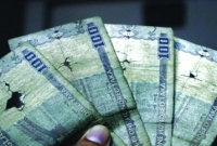 ১০০ টাকা বদলাতে ২২০ টাকা খরচ!