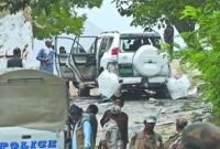 পাকিস্তানে সিনেট উপনেতার গাড়িবহরে হামলা : নিহত ২৫