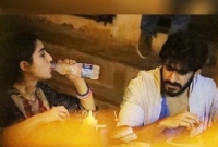 সাইফ আলীর মেয়ে সারার সাথে ডিনার ডেটে হর্ষবর্ধন