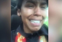 ব্যাংকে হিজাব পরায় শাস্তি পেল এই মহিলা!