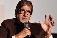 ক্রিকেট মাঠে সেদিন লজ্জায় মুখ লুকাতে চেয়েছিলেন অমিতাভ