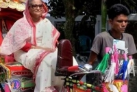  প্রধানমন্ত্রীকে রিকশায় চড়িয়ে যে পুরস্কার পেলেন টিপু সুলতাল   