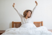 ঘুম থেকে উঠেই যে ৩টি কাজ করবেন না