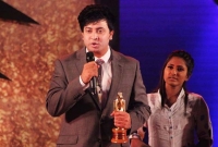 জাতীয় চলচ্চিত্র পুরস্কার ভক্তদের উৎসর্গ করলেন শাকিব খান