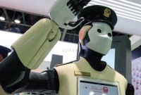 বিশ্বের প্রথম রোবট পুলিশ নিয়োগ হল দুবাই পুলিশ বাহিনীতে!