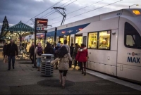 যুক্তরাষ্ট্রে মুসলিম-বিদ্বেষের বিরুদ্ধে প্রতিবাদ করায় দুইজনকে হত্যা