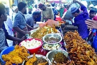 রাজধানীতে ১ টাকায় ইফতার -সেহেরি দিচ্ছে হিন্দু সংগঠন!