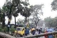 শুধু কুতুবদিয়ায় ৬ হাজার বাড়িঘর বিধ্বস্ত