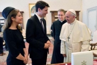 পোপ ফ্রান্সিসকে ক্ষমা চাইতে বললেন কানাডার প্রধানমন্ত্রী