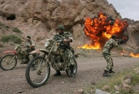 যুক্তরাষ্ট্রকে জবাব দিতে এবার শক্তিশালী সামরিক মহড়া চালিয়ে ইরানের হুঁশিয়ারি