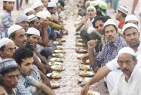 রমজান মাস কে সম্মান করে মুসলমানদের সাথে ভারতের হিন্দুরাও রাখছেন রোজা