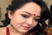 'এই একটা দিন মায়ের হাতে খেতে পাই'