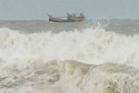 ঘূর্ণিঝড়  ‘মোরা’য় নিখোঁজ জেলের মরদেহ উদ্ধার