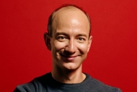 বিল গেটসকে সরিয়ে বিশ্বের সেরা ধনী হচ্ছেন জেফ বেজস!