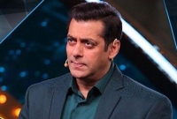 প্রথম প্রেমিকার কাছে পাত্তা পাননি, খেয়েছিলেন কুকুরের কামড়