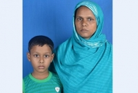 অপহরণকারীদের বোকা বানিয়ে ফিরে এলো শিশু আহসান