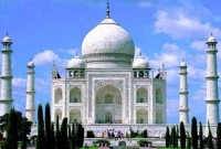 তাজ মহল হয়ে উঠেছে বাবরি মসজিদ ; দাবি  বিজেপি নেতার