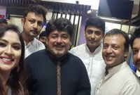  অভিনেতা রিয়াজের আমন্ত্রণে সাহরি পার্টিতে তারকারা