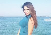 ফ্ল্যাট থেকে অভিনেত্রীর পচাগলা মৃতদেহ উদ্ধার