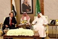 নওয়াজকে সরাসরি প্রশ্ন-পাকিস্তান সৌদি না কাতারের পক্ষে, জবাবে যা বললেন নওয়াজ