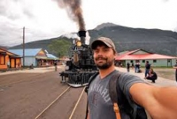 রেল লাইনে সেলফি বন্ধে বিশেষ পদক্ষেপ, এখন থেকে দিতে হবে জরিমানা