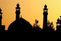 কেরালার ১৭ মসজিদের মাইকে একবার আজানের অনুমতি