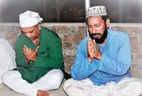 রমজানে নিয়মিত রোজা রাখে এই হিন্দু পরিবার